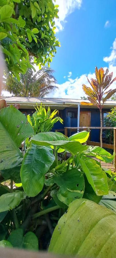 Tuava Lodge Hanga Roa Exterior foto