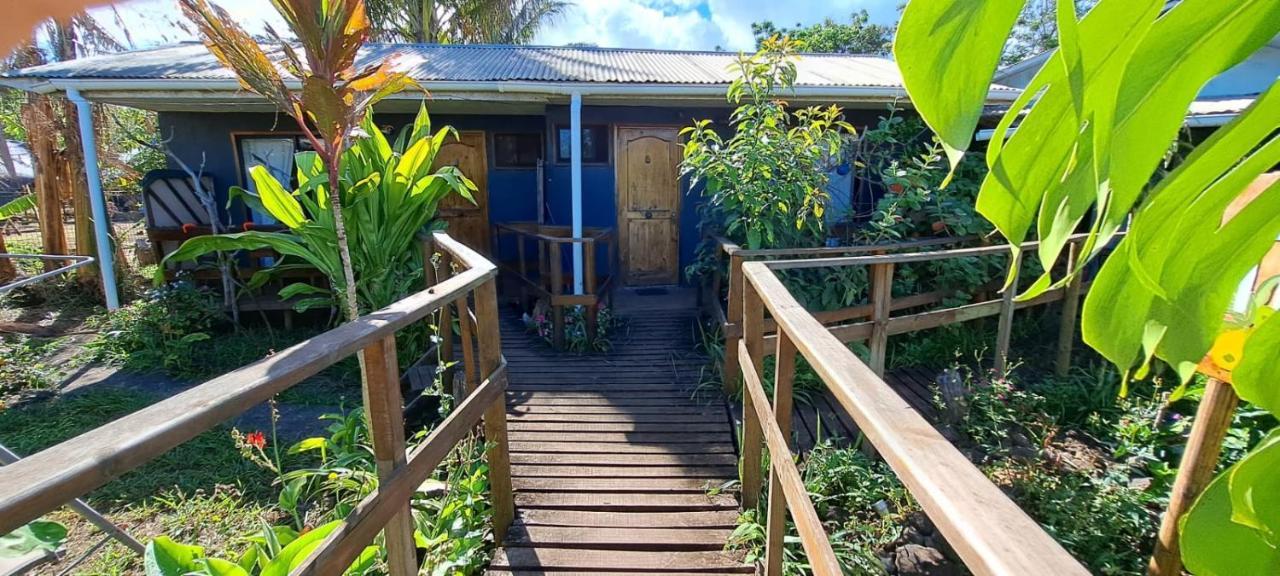 Tuava Lodge Hanga Roa Exterior foto